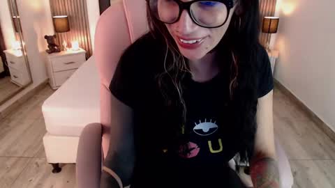 SAM MANSON online show from 12, 3, 2025