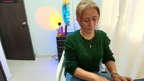 Samanta Stone online show from 26, 11, 2025