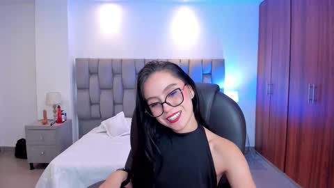 samantaa_evanss online show from 24, 2, 2026