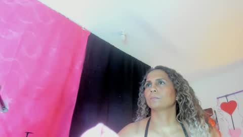  Samanthasmile  online show from 8, 2, 2025