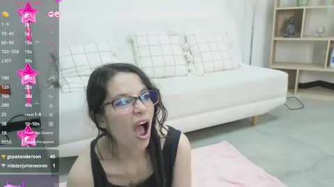 Snapshot of samantha_blow chatting on 23, 5, 2026 samantha_blow online show from 23, 5, 2026