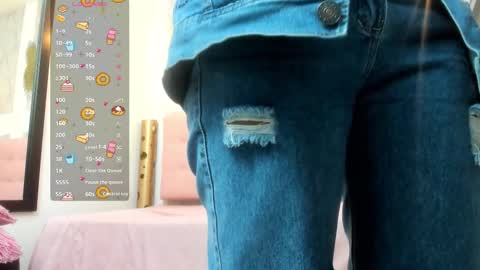    online show from 14, 12, 2025