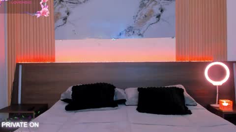 Snapshot of samantha_moons chatting on 25, 3, 2026 samantha_moons online show from 25, 3, 2026