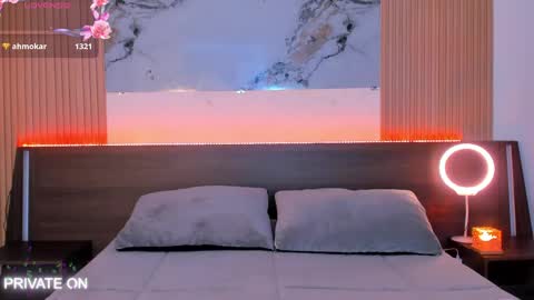 Snapshot of samantha_moons chatting on 10, 4, 2026 samantha_moons online show from 10, 4, 2026