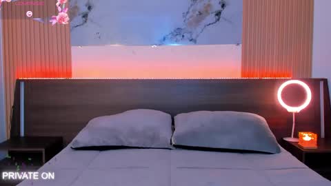 Snapshot of samantha_moons chatting on 18, 4, 2026 samantha_moons online show from 18, 4, 2026