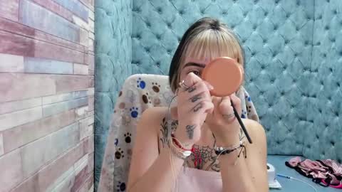 Samantha Smitth online show from 9, 11, 2025