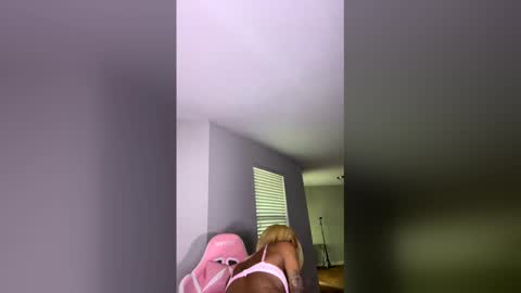Snapshot of samanthaporsha chatting on 2, 5, 2026 samanthaporsha online show from 2, 5, 2026