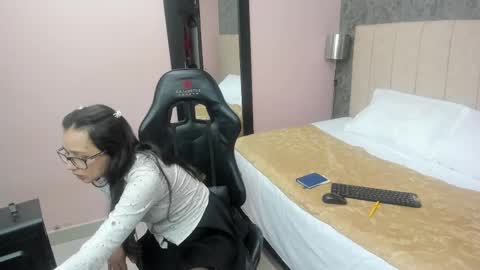 Sara  online show from 17, 2, 2025