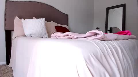 Yaya online show from 17, 10, 2025