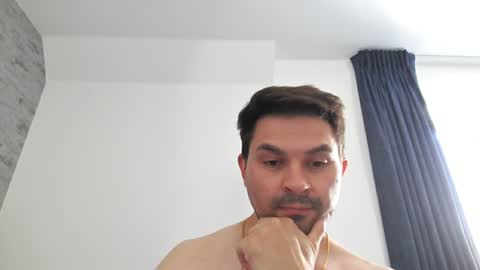 Snapshot of sambaker780141 chatting on 25, 6, 2026 sambaker780141 online show from 25, 6, 2026