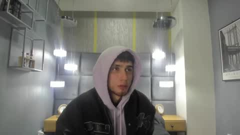 Snapshot of samevans_ chatting on 24, 12, 2024 Sam online show from 24, 12, 2024