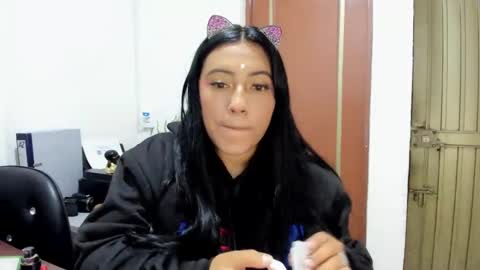 Snapshot of sami_cutte chatting on 8, 1, 2025 sami_cutte online show from 8, 1, 2025