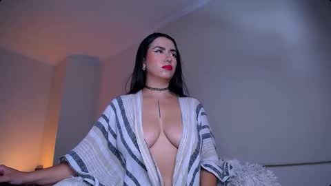 Samantha Santacoloma online show from 1, 3, 2026