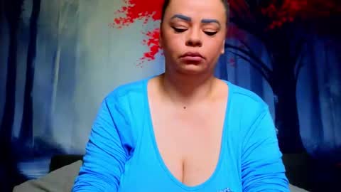     online show from 8, 3, 2026