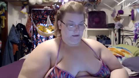 SammieJean online show from 12, 11, 2025