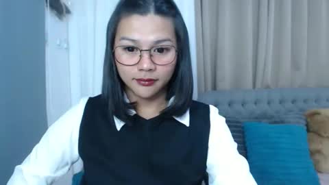 Snapshot of sammypretty19 chatting on 18, 2, 2026 im throat fucker online show from 18, 2, 2026