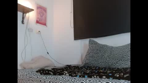 Samantha ferrer online show from 2, 3, 2025