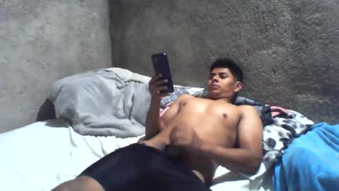 Snapshot of samuel987017 chatting on 15, 12, 2024 samuel987017 online show from 15, 12, 2024