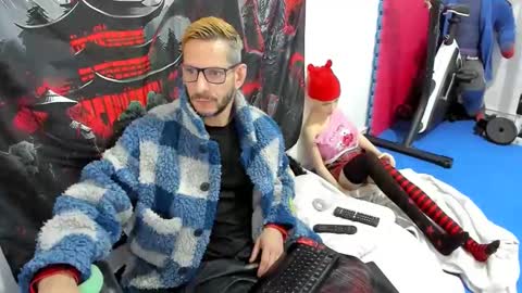 Snapshot of samuraijiu1 chatting on 22, 12, 2025 Samuraijiu online show from 22, 12, 2025