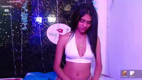 Laura mejia online show from 11, 7, 2026