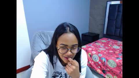 Snapshot of sanabeltits202cl chatting on 2, 11, 2025 Sanabeltits202cl online show from 2, 11, 2025