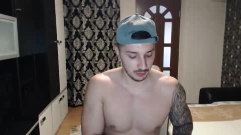 Sanchez Erik online show from 3, 12, 2024