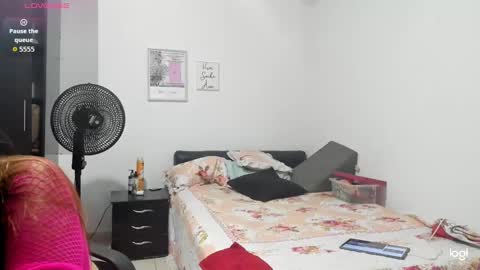 Sanddi  online show from 23, 9, 2025