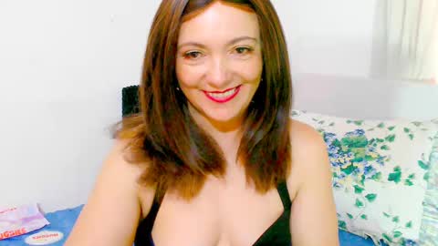 sandi amaya online show from 3, 3, 2025