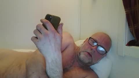 Snapshot of sandnesrune523 chatting on 15, 2, 2026 sandnesrune523 online show from 15, 2, 2026