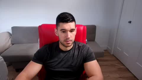 Snapshot of sandow_ chatting on 10, 10, 2025 Sandow online show from 10, 10, 2025