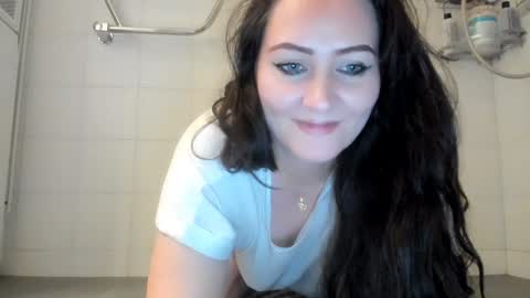 dont forghet to thumbs up if you like my show online show from 5, 12, 2024