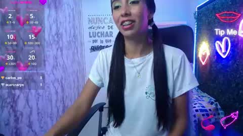 Snapshot of sandra_petite19 chatting on 27, 6, 2026 sandra online show from 27, 6, 2026