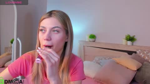 sandraa_anderson online show from 22, 12, 2025