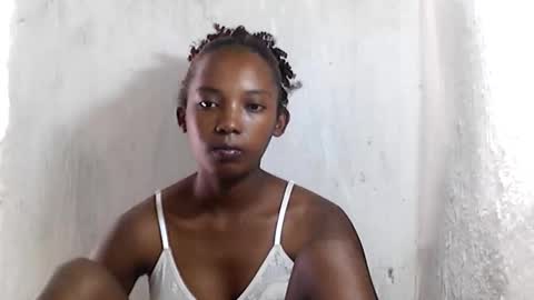 sandrine718 online show from 27, 3, 2026