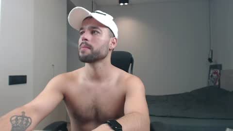 Snapshot of sandro_best chatting on 19, 6, 2026 DeAlex online show from 19, 6, 2026