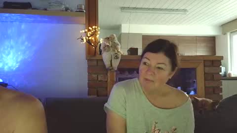 sanroom online show from 2, 11, 2025