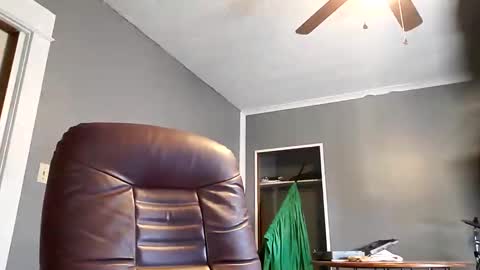 santatron online show from 8, 12, 2024