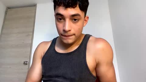 Snapshot of santi36rt chatting on 28, 7, 2026 santi36rt online show from 28, 7, 2026