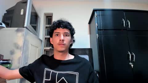 Snapshot of santi_twink19 chatting on 3, 2, 2026 santi_twink19 online show from 3, 2, 2026