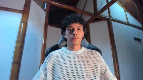 Snapshot of santi_twink19 chatting on 9, 2, 2026 santi_twink19 online show from 9, 2, 2026