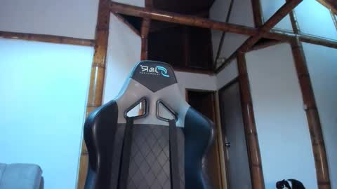 Snapshot of santi_twink19 chatting on 10, 2, 2026 santi_twink19 online show from 10, 2, 2026