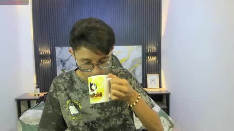 santiago_russo18 online show from 15, 2, 2026