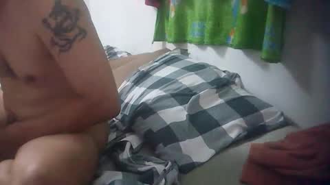 Snapshot of santichai561323 chatting on 29, 11, 2025 santichai561323 online show from 29, 11, 2025