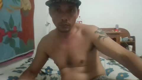 Snapshot of santichai561323 chatting on 2, 2, 2026 santichai561323 online show from 2, 2, 2026