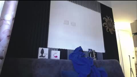 Snapshot of santii_rose chatting on 23, 6, 2026 Santii online show from 23, 6, 2026