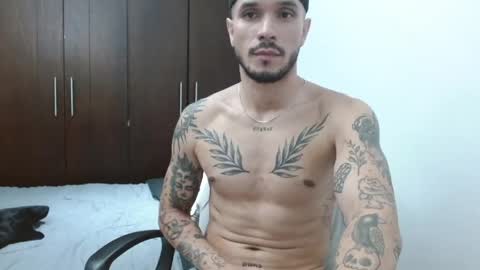 Snapshot of santti_torres chatting on 20, 5, 2026 Santy Torres online show from 20, 5, 2026