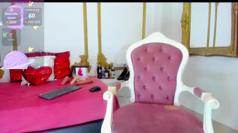 Snapshot of santy_carrington chatting on 4, 2, 2025 Santiago Carrington online show from 4, 2, 2025