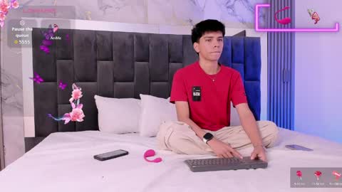 Santiago Carrington online show from 10, 4, 2026