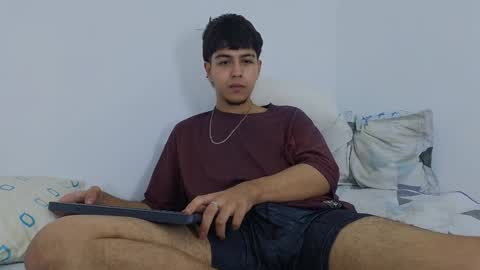 santybig18 online show from 6, 12, 2024