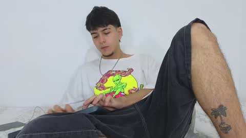 Snapshot of santybig18 chatting on 13, 1, 2025 santybig18 online show from 13, 1, 2025